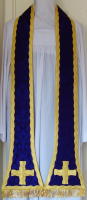 Reversible White-Purple Stole